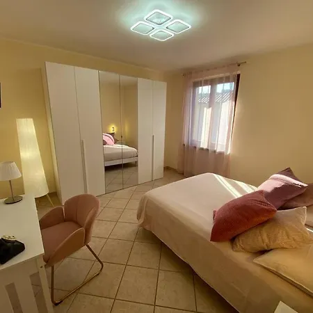Apartment Dimora San Genesio